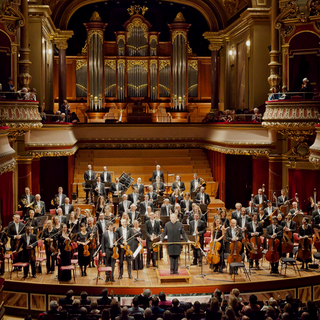 L'Orchestre de la Suisse romande sous la direction de Neeme Järvi à l'occasion du concert "Le Chant de la terre" au Victoria Hall de Genève, les 13 et 14 septembre 2012. [OSR]