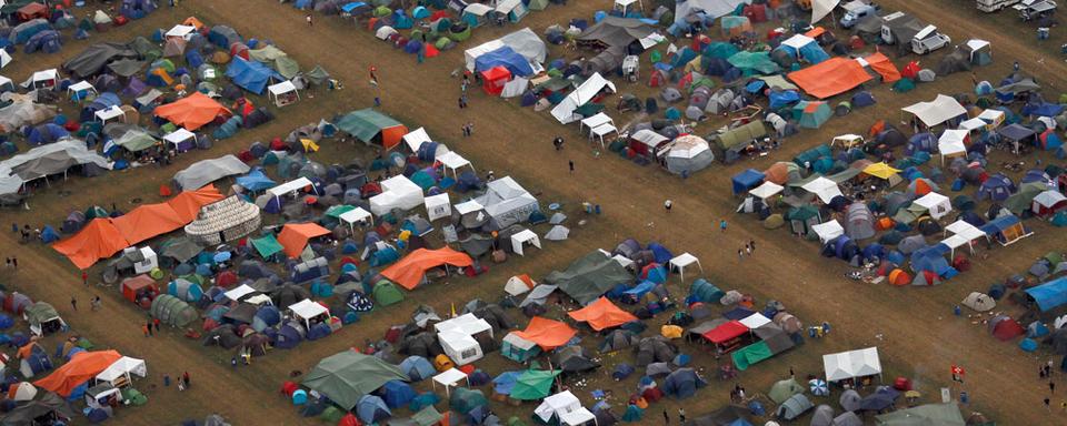 Joëlle travaille comme secouriste au Paléo Festival et intervient notamment au camping. [Denis Balibouse]