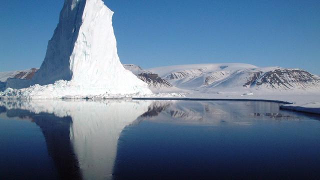 Iceberg (Baie de Baffin, à côté du Groenland)