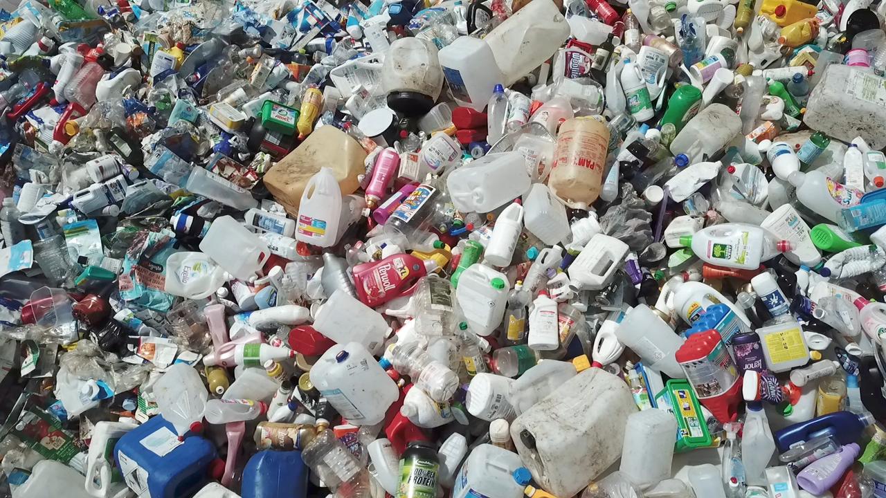 Les sacs de collecte donneront une seconde vie aux plastiques peu ou pas recyclés aujourd'hui. [RTS]