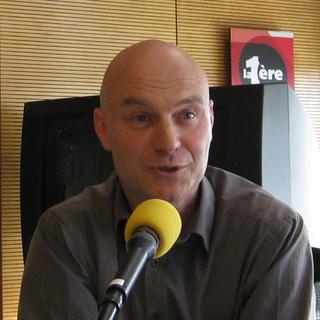 L’hydrogéologue Pierre-Yves Jeannin, au micro de "CQFD".