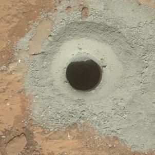 Nasa / Le premier forage réussi de Curiosity sur Mars [NASA/JPL-Caltech/MSSS]