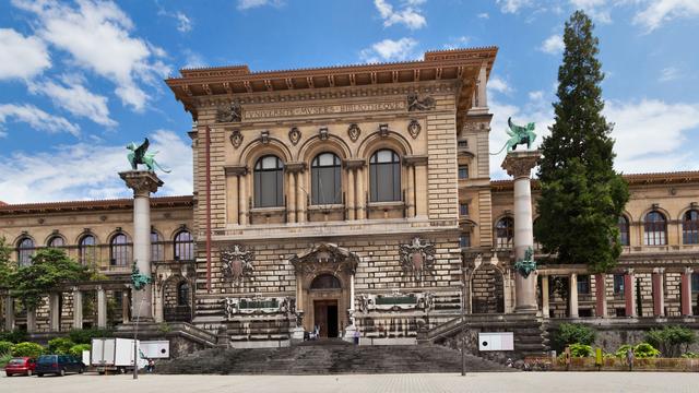 Le Palais de Rumine, à Lausanne, abrite le Musée cantonal d'archéologie et d'histoire.
olga demchishina
Fotolia [olga demchishina]