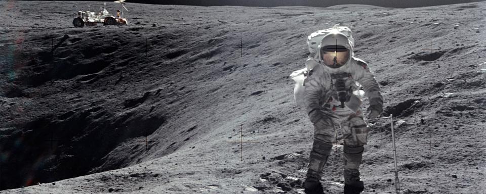 L'astronaute Charly Duke en "promenade" sur la Lune.
NASA [NASA]