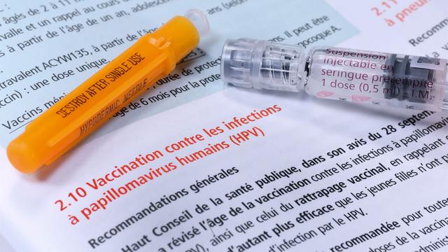 Le vaccin contre le HPV fait encore polémique.
Ursule
Fotolia [Ursule]