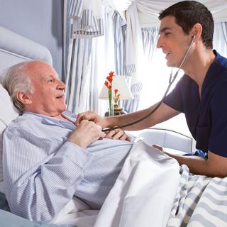 Certains hôpitaux offrent une prise en charge spécifique pour les seniors.
Iceteastock
Fotolia [Fotolia - Iceteastock]