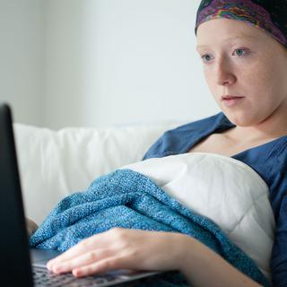 Les informations trouvées sur Internet ont une influence sur des patients atteints du cancer.
Photographee.eu
Fotolia [Photographee.eu]