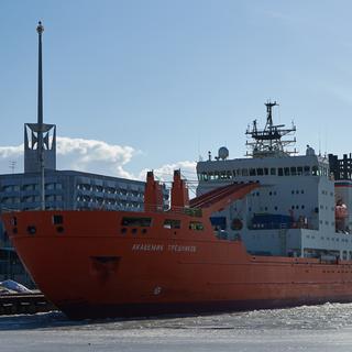 Le navire scientifique Akademik Treshnikov avant son départ pour le tour de l'Antarctique.
Alexei Danichev/Ria Novosti/Sputnik
AFP [AFP - Alexei Danichev/Ria Novosti/Sputnik]