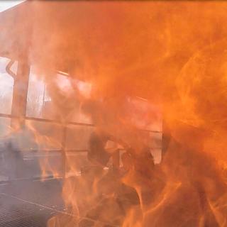 Une explosion de fumée réalisée pour L'expérience du mois de "CQFD" (RTS La 1ère).
Capture d'écran
RTS [RTS]