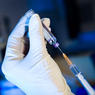 Près de 121 vaccins contre le Covid-19 sont en phase d'étude [Depositphotos - vkovalcik]