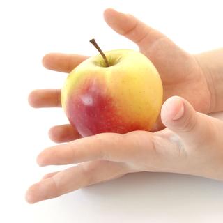Les petites pommes destinées aux enfants sont-elles plus saines que les autres variétés?
dleonis 
Fotolia [dleonis]