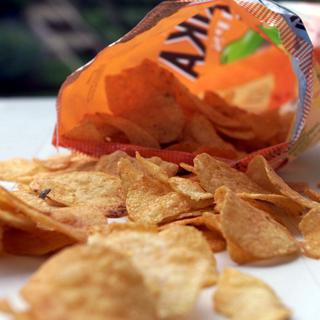 Les chips Zweifel, un produit très "Suisse". [Franco Greco]