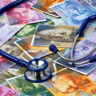 Le système de santé suisse comporte de nombreuses aberrations qui coûtent cher aux assurés. [Gina Sanders]