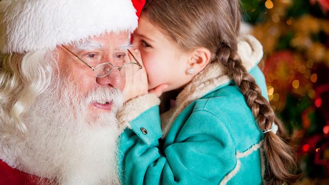 Les enfants commencent à douter de l'existence du père Noël aux alentours de 5-6ans. [Andres Rodriguez]