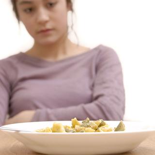 Les troubles alimentaires atypiques touchent en majorité des jeunes femmes.
Dalaprod 
Fotolia [Dalaprod]