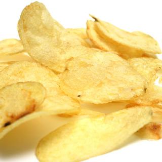 Les chips font partie des aliments qui contiennent le plus d'acrylamide, une molécule néfaste pour la santé. [Marianne de Jong]