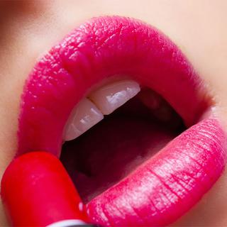 Durant sa vie, une femme qui maquille sa bouche est susceptible d'ingérer 4 à 5 kilos de rouge à lèvres!
Andrzej Wilusz
Fotolia [Andrzej Wilusz]