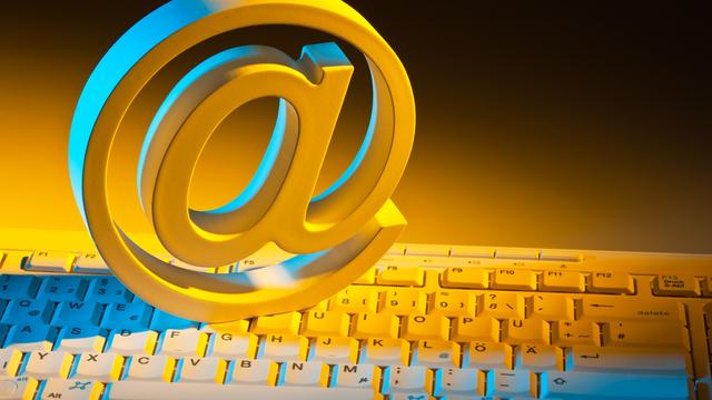 Un employeur peut-il lire les e-mails privés de ses collaborateurs? [fotolia - Gina Sanders]