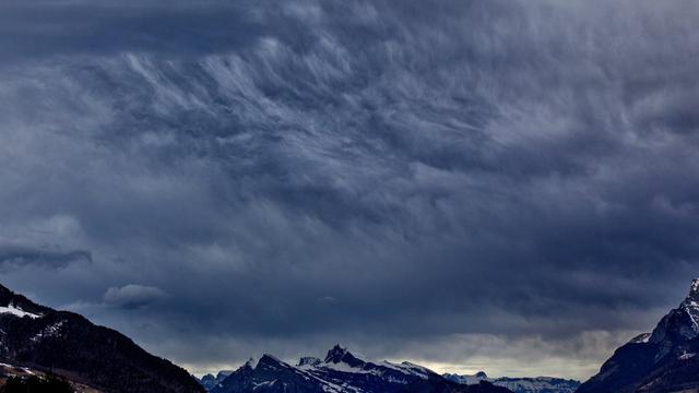 Les tempêtes de foehn provoquent parfois des dégâts. [Keystone - Arno Balzarini]