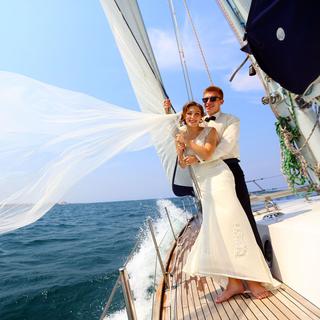Célébrer son mariage sur un bateau, tentant? [Fotolia - komi$ar]