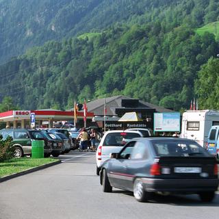 Les aires de repos des autoroutes offrent une multitude de services. [Keystone - Martin Ruetschi]