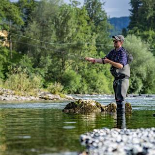 Le mois de mars signe l'ouverture de la saison de la pêche dans les rivières. [fotolia - annieze]