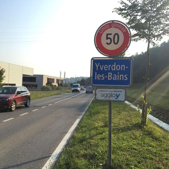 "On en parle" ramène sa fraise à Yverdon-les-Bains (VD), le lundi 23 juillet 2018. [RTS - Isabelle Fiaux]