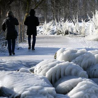 Une vague de froid sibérien touche la Suisse en cette fin février 2018. [Keystone - Laurent Gillieron]