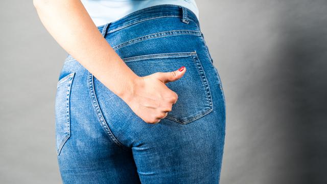 L'augmentation du volume des fesses est à la mode! [Fotolia - anetlanda]