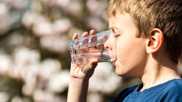 Du nouveau dans l’affaire du chlorothalonil dans l’eau potable. [Depositphotos - Bigandt]