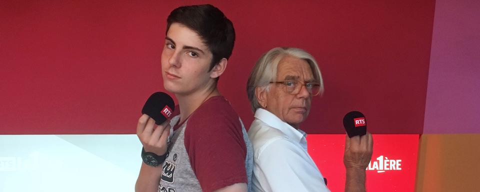 Le duo de reporters Urs et Nolan. [RTS]