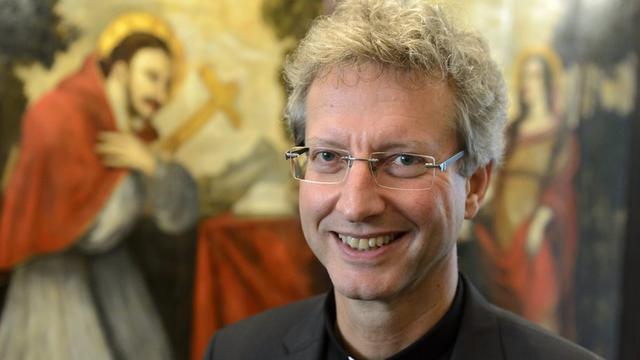 Monseigneur Alain de Raemy dirige ad interim le diocèse de Lugano. [Keystone - Laurent Gilliéron]