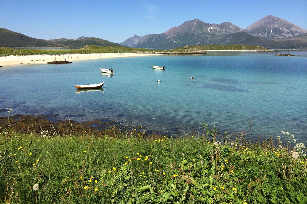 Une plage près de Tromso en Norvège. [Andrea Sautereau]