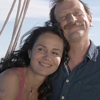 Catherine Wilkening et Pierre-Isaïe Duc dans la série "Port d'attache".