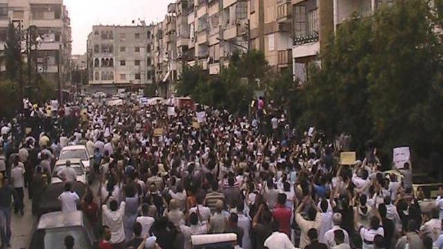 des manifestants protestent contre le régime de Bachar al-Assad, le 30 septembre dernier. [AP Photo]