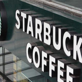 L'essai du wagon restaurant Starbucks se fera sur la ligne Genève-St-Gall. [Shdaily / AFP]