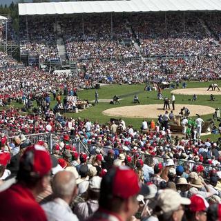 Plus de 250'000 spectateurs se sont pressés à Frauenfeld pour assister à la Fête fédérale de lutte. [Keystone]