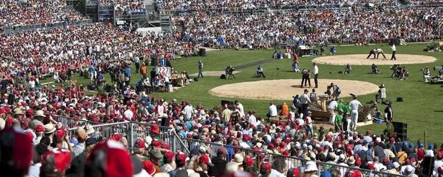 Plus de 250'000 spectateurs se sont pressés à Frauenfeld pour assister à la Fête fédérale de lutte. [Keystone]