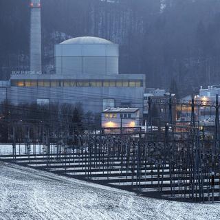 La centrale nucléaire bernoise de Mühleberg devrait fermer l'an prochain déjà. [Peter Klaunzer - Keystone]