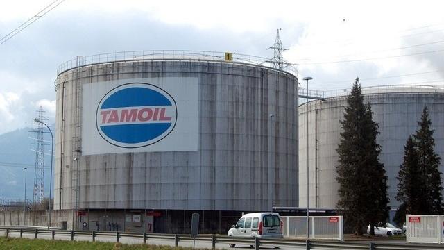 La raffinerie Tamoil à Collombey pourra remettre en marche ses installations. [Frank Jordans / Keystone]