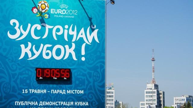 Faut-il boycotter l'Eurofoot 2012 en Ukraine? [Igor Chekachko / AFP]