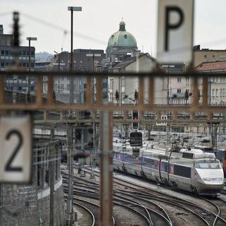La ligne de TGV Berne-Paris est vitale pour Neuchâtel. [Alessandro della Valle - Keystone]
