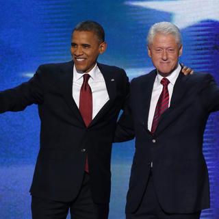 L'ancien président démocrate Bill Clinton en compagnie de Barack Obama. [Reuters/ Jason Reed]