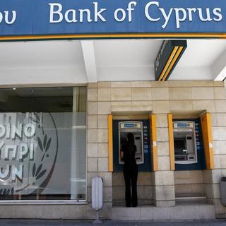 La Banque de Chypre a annoncé des ponctions de 47,5% sur les dépôts de plus de 100'000 euros. [Katia Christodoulou - EPA - Keystone]