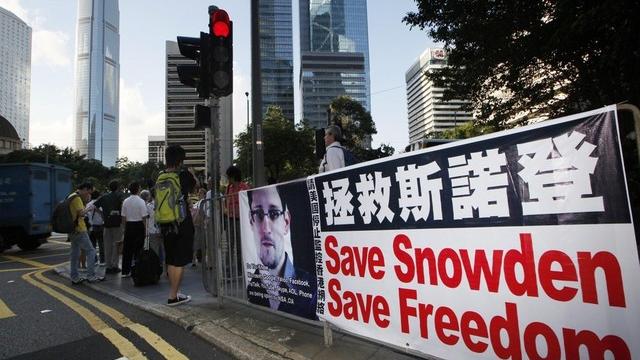Edward Snowden se trouve toujours à Hong Kong, après avoir fait des révélations sur Prism. [Kin Cheung - AP Photo/Keystone]
