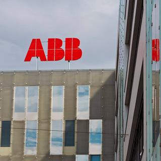 Le bénéfice d'ABB a reculé de 15% en 2012. [Gaëtan Bally - Keystone]