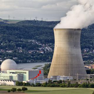 La centrale nucléaire de Leibstadt (AG) avait été contrôlée par l'IFSN juste avant que des trous ne soient percés dans l'enceinte du réacteur en 2008. [Alessandro Della Bella]