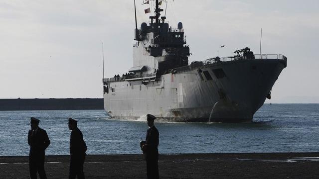 Un navire de la marine italienne qui avait servit à des évacuations de Libye en fevrier dernier. [STRINGER Italy / Reuters]