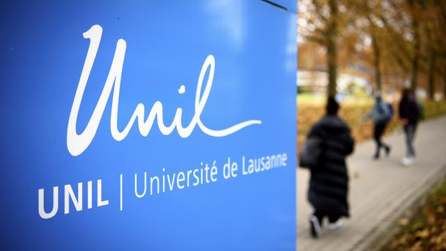 Une enquête montre que les femmes subissent un harcèlement marqué à l'Unil [Keystone - Laurent Gillieron]