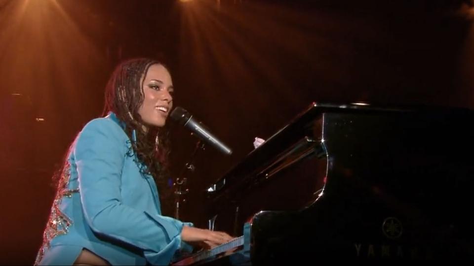 Alicia Keys en 2004: "Night Time is the Right Time"